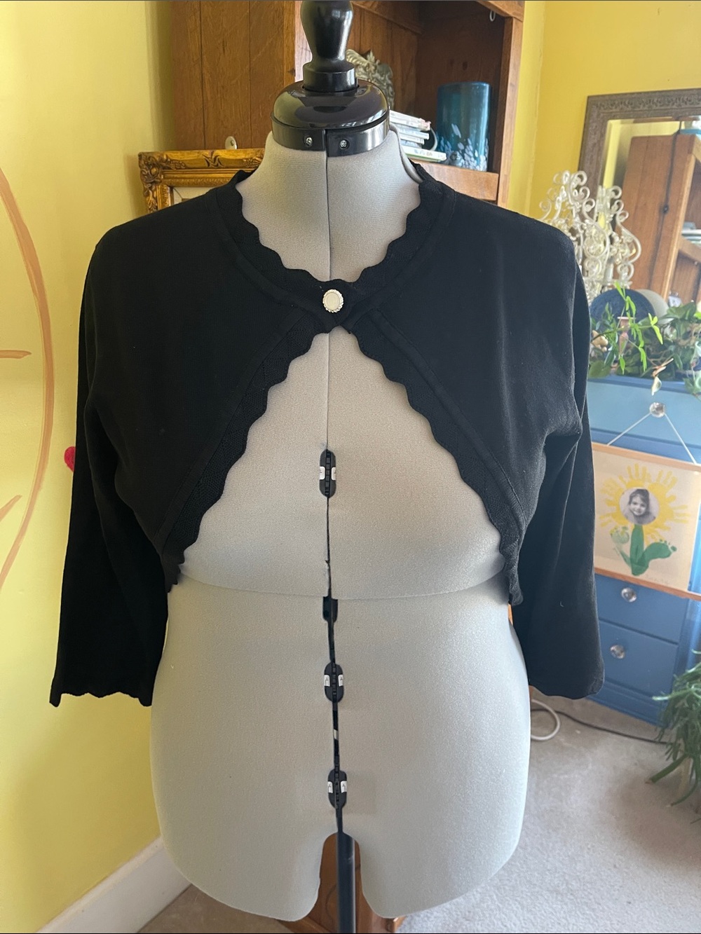 Grace Karin Black Scallop-Trim Cropped Bolero Sweater